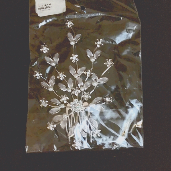 Rhinestone Hair Comb - Picture 7 of 7